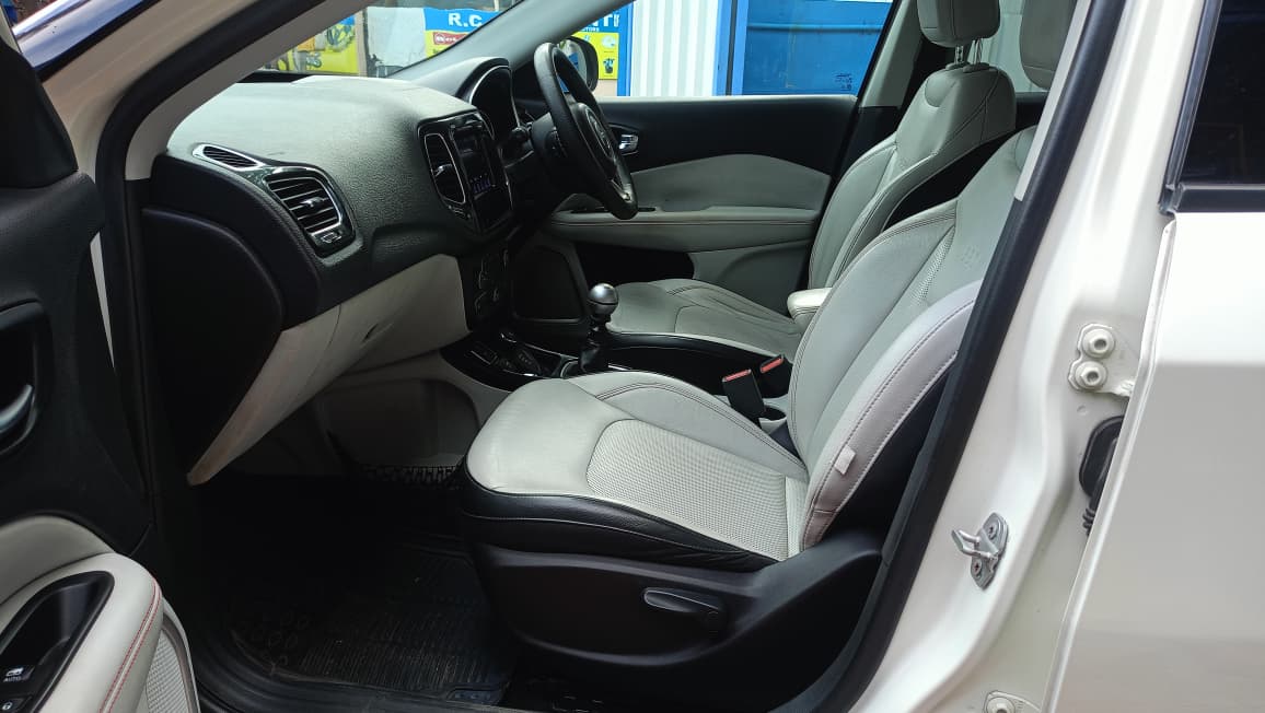 Jeep Compass - Image 10